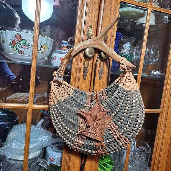Handmade Other - Basket with antler handle